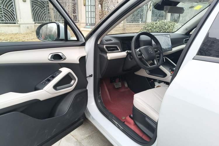 Used BYD Yuan UP 2025 Intelligent Driving Version 401 KM Dynamic Edition