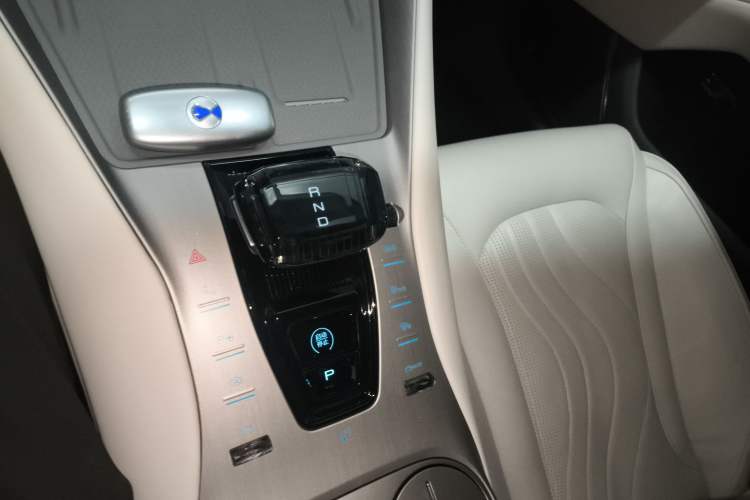 Used Denza N7 2023 with Ultra-Long Range
