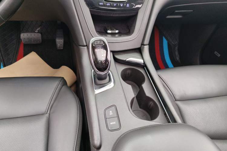 Used Cadillac XT5 2018 25T Luxury Model