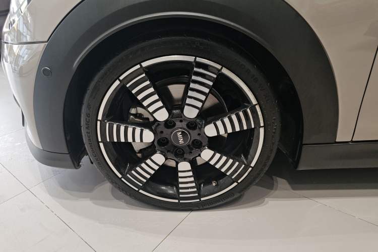 Used  MINI 2022 2.0T COOPER S Artist