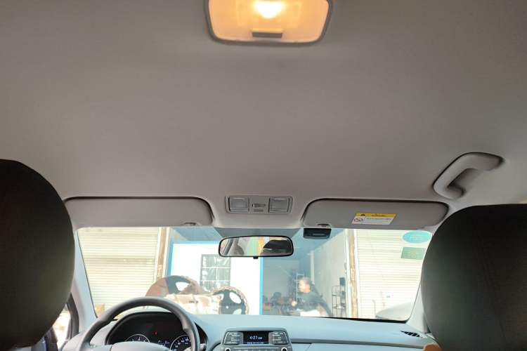 Used Hyundai Celesta 2018 1.6L Automatic GL Enjoyment Edition China VI compliant