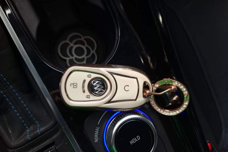 Used Buick Velite 6 2022 Plug-in Hybrid Connected Smart Model
