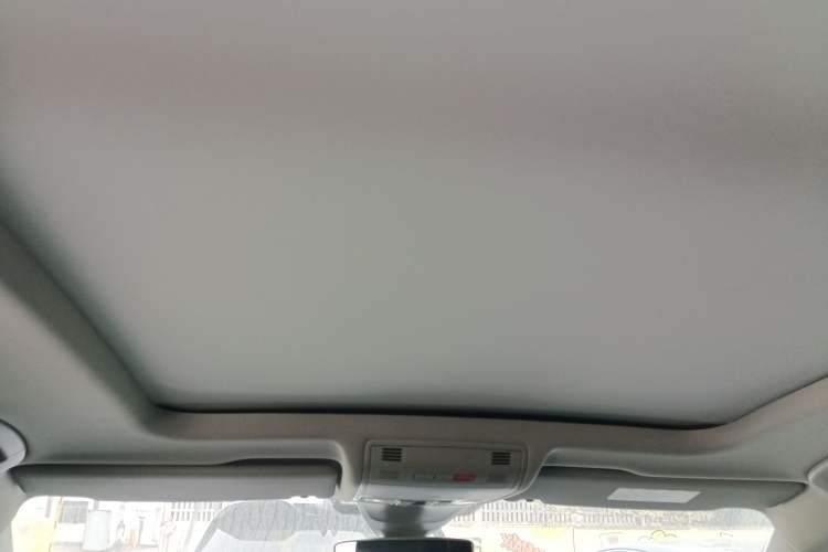 Used Volkswagen Tiguan 2018 330TSI Four-Wheel Drive High-End Model
