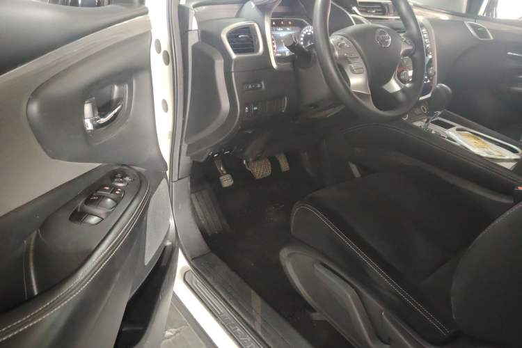 Used Nissan Murano 2021 2.5L XE Two-Wheel Drive Elite Edition