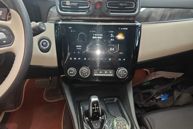 Used Lynk & Co 02 2022 1.5T DCT Shine Pro
