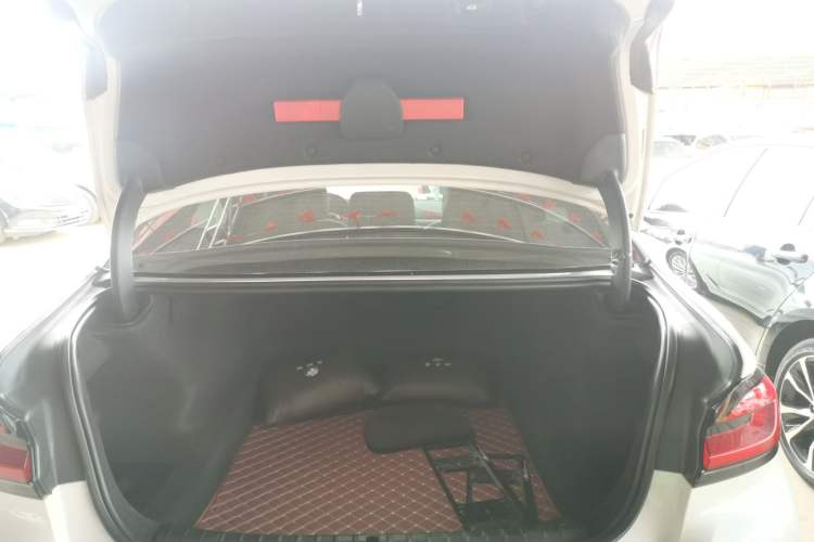 Used BMW 5 Series 2019 Facelifted 530Li Leading Edition Luxury Package
