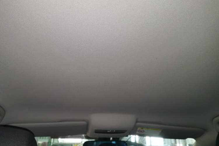 Used Volkswagen Polo 2014 1.6L Automatic Comfort Edition