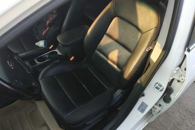 Used Kia K3 2016 1.6L Manual GLS
