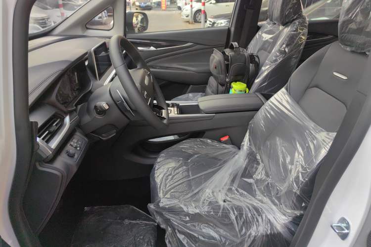 Used SAIC MAXUS G50 2023 PLUS 1.5T Happiness-Recommended Automatic Start Edition
