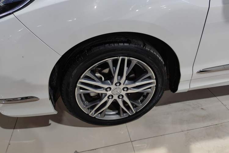 Used Honda Elysion 2019 2.0L Hybrid Luxury Edition
