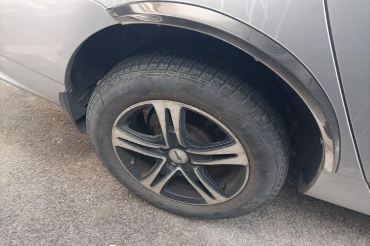 Used BYD F3 2015 Energy-Saving Edition 1.5L Manual Luxury Model
