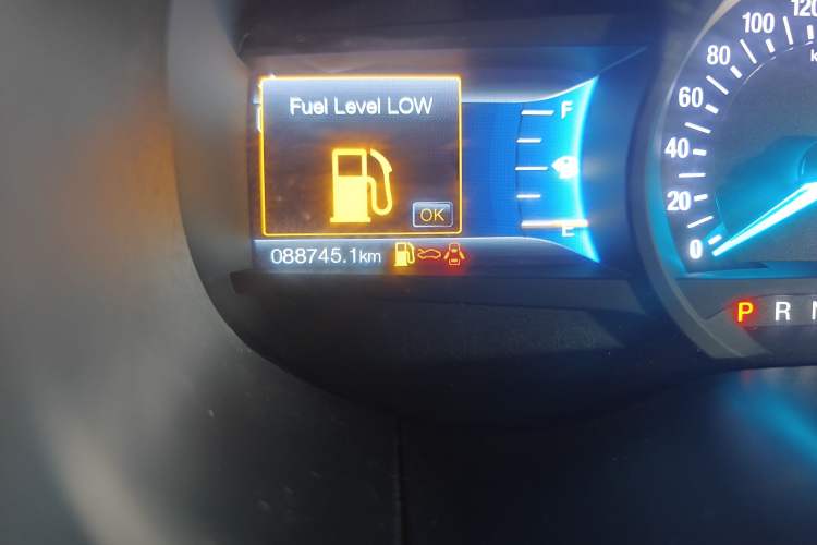 Used Ford Edge 2016 EcoBoost 245 Four-Wheel Drive Titanium Edition 7-Seater
