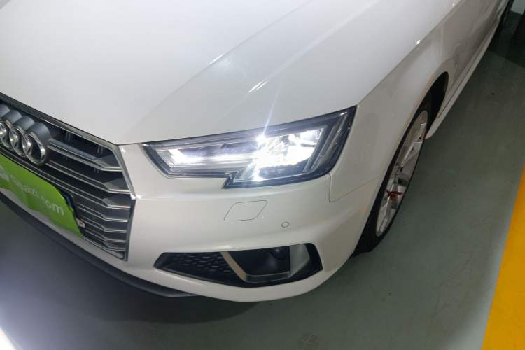 Used Audi A4L 2019 45 TFSI quattro Individual Sport Edition China VI
