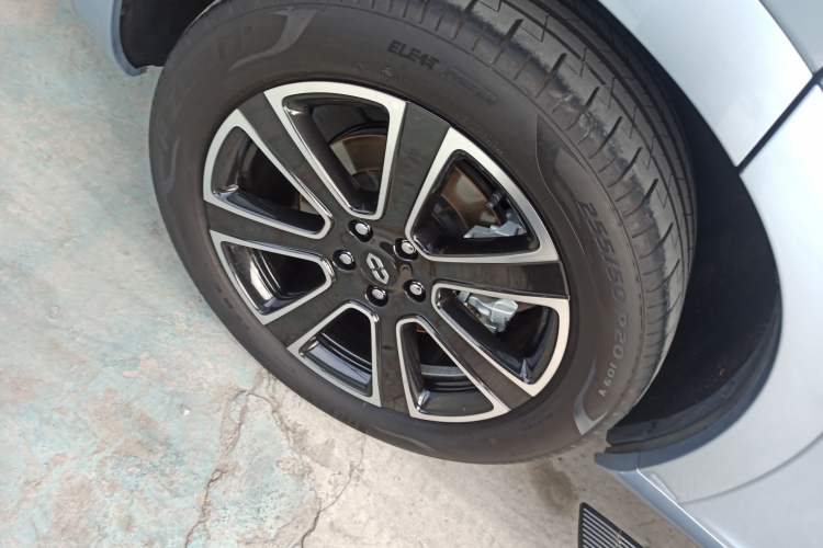 Used Hima AITO M7 2024 1.5T Intelligent Drive 4WD Ultra Version 5 Seats
