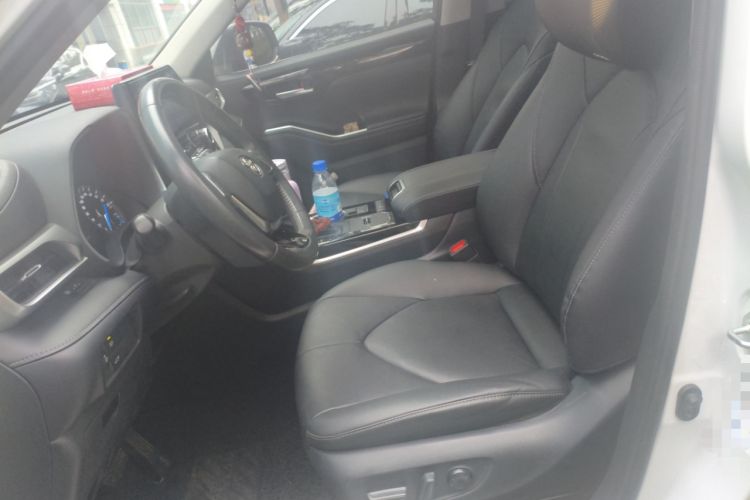 Used Toyota Highlander 2022 Dual-Engine 2.5L Four-Wheel Drive Prestige Version 7 Seats
