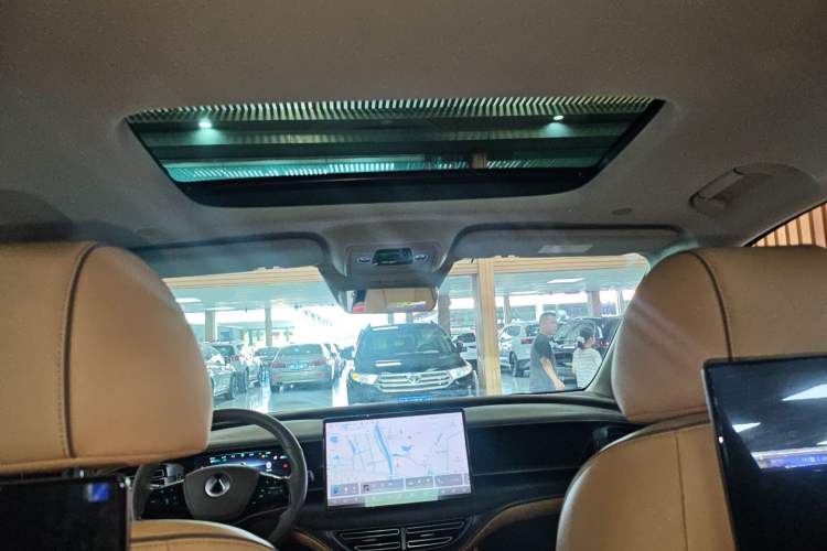 Used Denza D9 2024 DM-i 980 Four-Wheel Drive Prestige Model