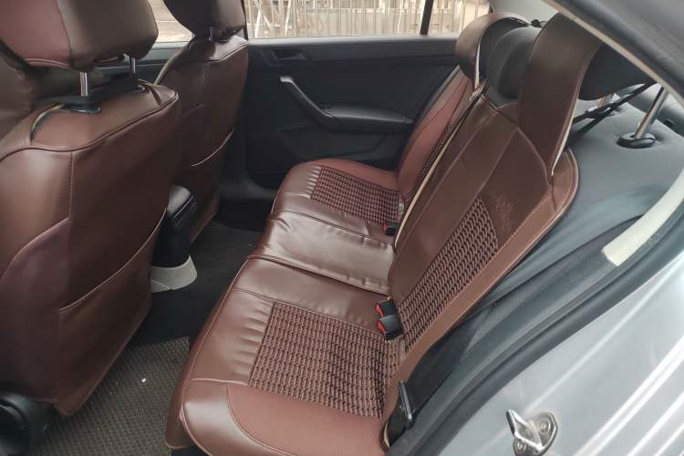 TDK.VehicleDetails.img