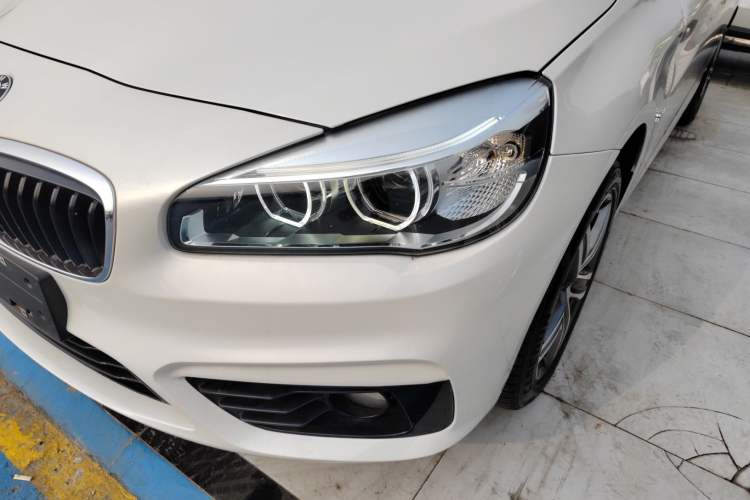 Used BMW 2 Series Gran Tourer 2015 218i Sports Design Package
