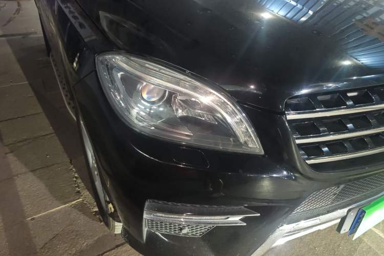 Used Mercedes-Benz M-Class 2014 ML 400 4MATIC Dynamic Model