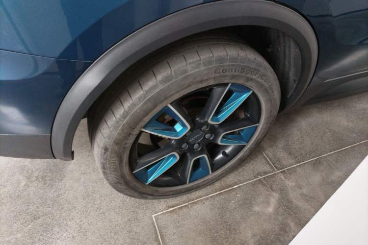 Used Lynk & Co 01 2017 2.0T Two-Wheel Drive Zhaopu Version
