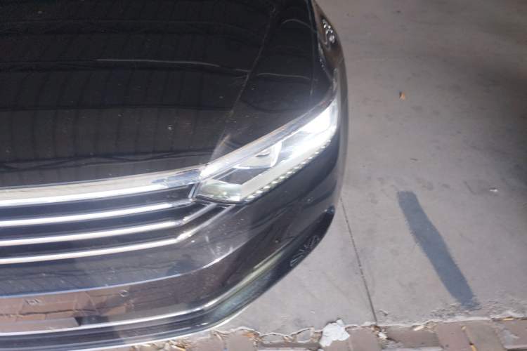 Used Volkswagen Magotan 2019 330TSI DSG Leading Model China VI Standard