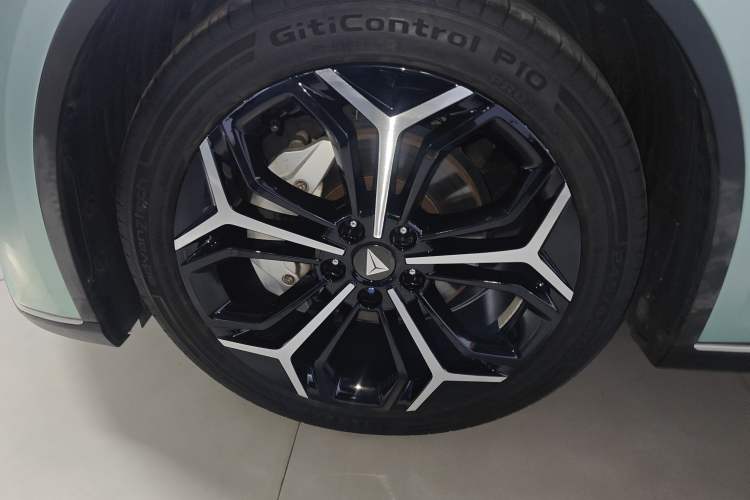 Used  SL03 2023 200Max Range-Extended Version
