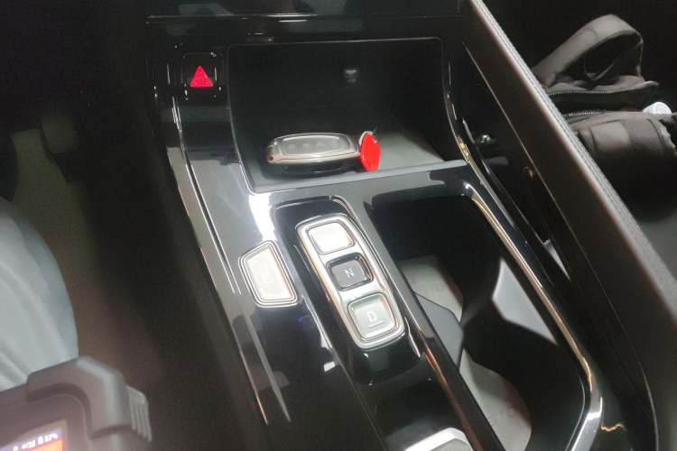 Used Hyundai Custo 2024 270TGDi LUX Prestige Edition
