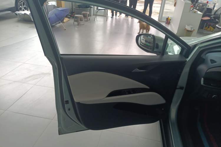 Used Buick Velite 6 2022 Plug-in Hybrid Connected Smart Model
