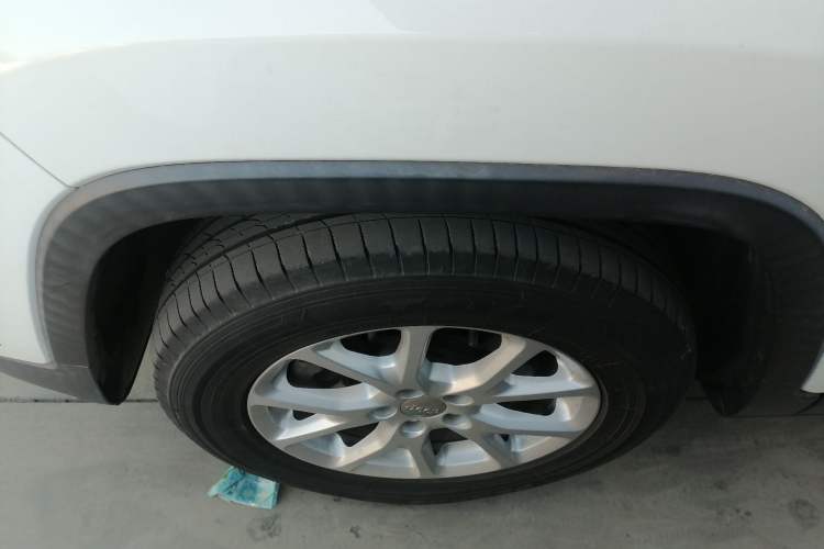 Used  Cherokee 2016 2.4L Professional Smart Version