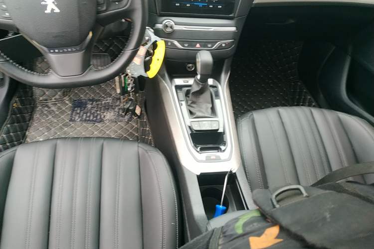 Used Peugeot 408 2019 360THP Automatic Luxury Edition China VI Standard
