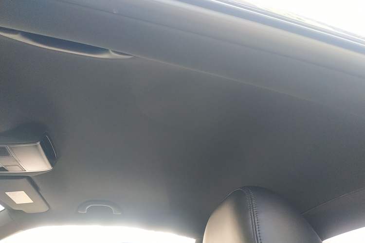 Used Volkswagen Beetle 2018 180TSI Yile Model
