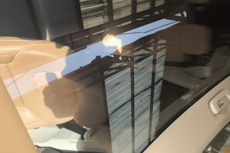 Used Hima AITO M5 2022 Extended-Range Four-Wheel Drive Performance Version
