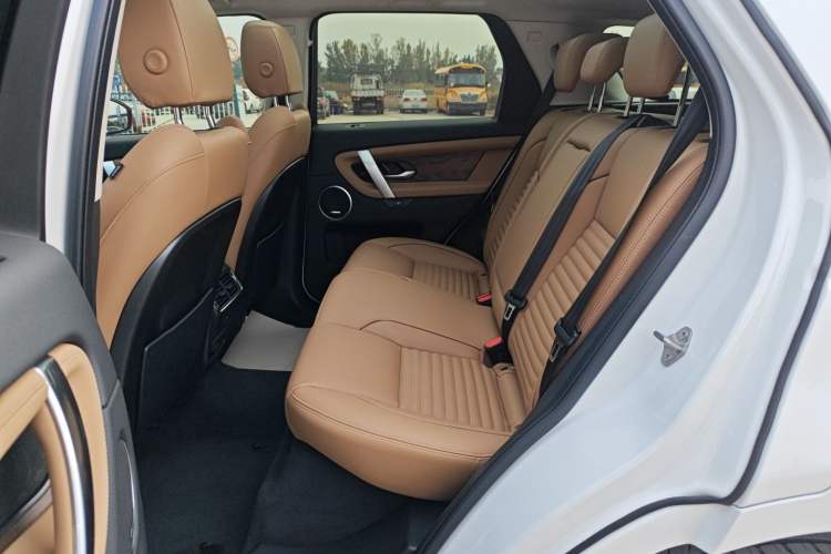 Used Land Rover Discovery Sport 2025 249 PS Performance Tech Edition
