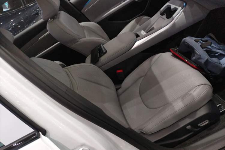 Used XPeng MONA M03 2025 515 Long-Range Plus
