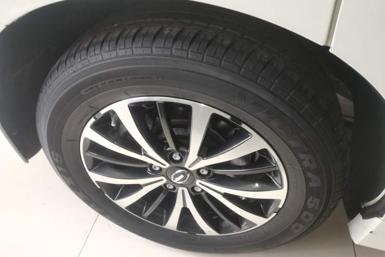 Used GAC Trumpchi M8 2023 Lingxiu Series 390T Deluxe Edition
