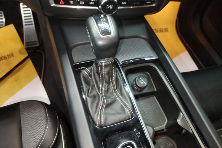 Used Volvo XC60 2020 T5 4x4 Smart & Dynamic Sport Edition
