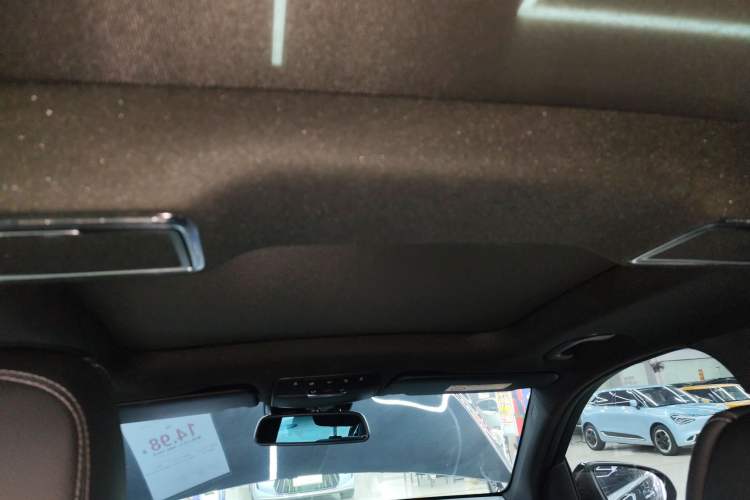 Used Mercedes-Benz GLC 2019 Facelift GLC 260 L 4MATIC Luxury Model
