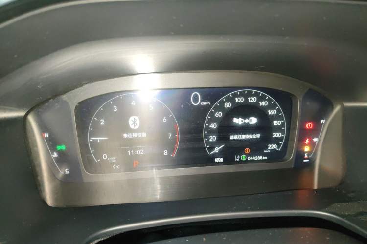 Used Honda CR-V 2023 240TURBO Two-Wheel-Drive Luxury Version 5 Seats
