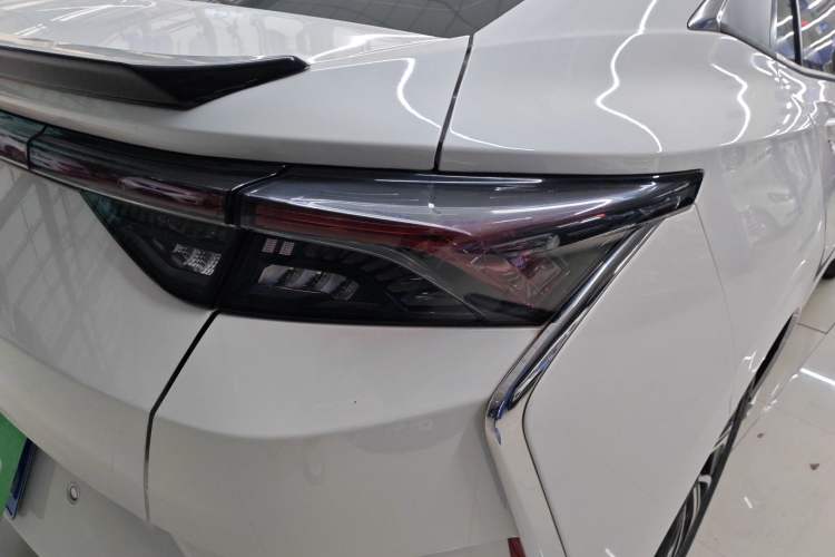 Used Dongfeng Aeolus Yixuan 2021 230T Automatic ZuiFeng Edition
