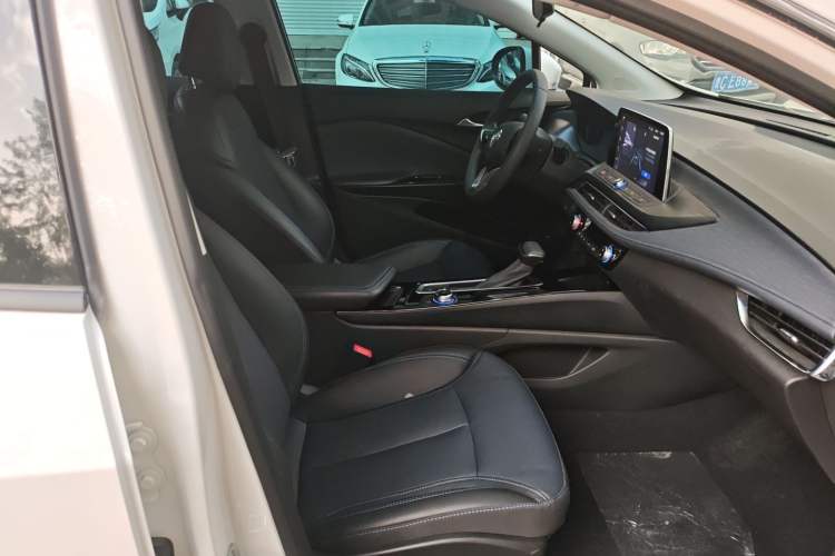 Used Buick Velite 6 2022 Plug-in Hybrid Connected Smart Edition
