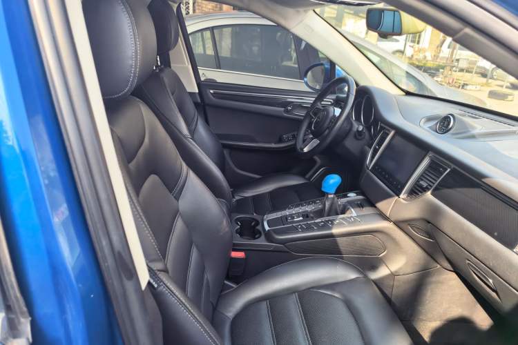 Used Zotye SR9 2017 2.0T Manual "Ultimate Heart" Edition
