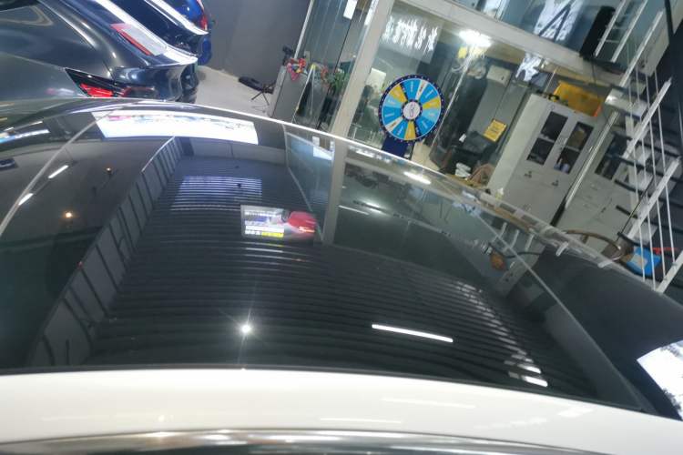 Used Tesla Model 3 2019 Long-Range All-Wheel-Drive Version
