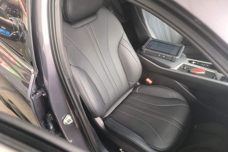 Used Geely Auto Preface 2025 Dongfang Yao 1.5TD Kunlun Edition
