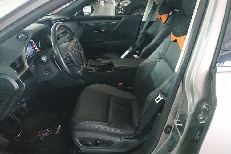 Used Lexus ES 2020 200 Excellence Edition