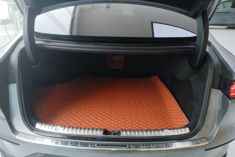 Used BYD Han 2022 DM-i 121KM Luxury Model