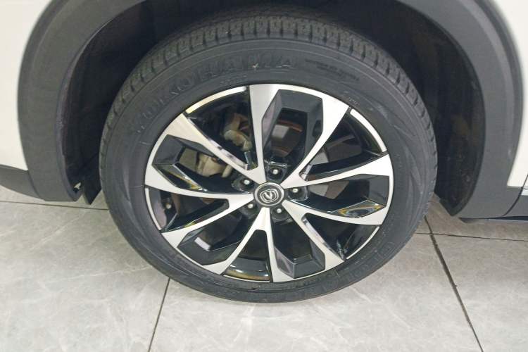 Used Changan CS85 COUPE 2019 1.5T DCT Dynamic Version China VI Standard
