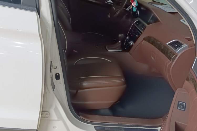 Used Leopaard CS10 2017 2.0T Automatic Luxury Model
