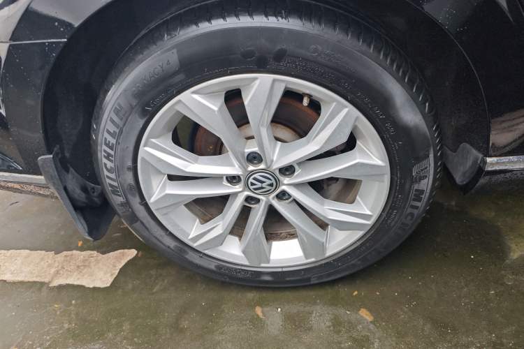 Used Volkswagen Magotan 2018 330TSI DSG Luxury Model
