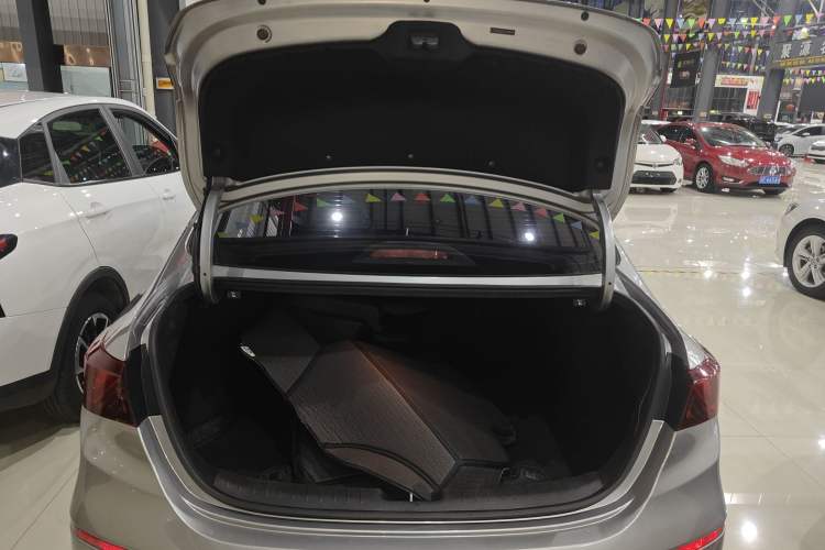 Used Kia K3 2019 1.5L CVT Smart Connectivity Version
