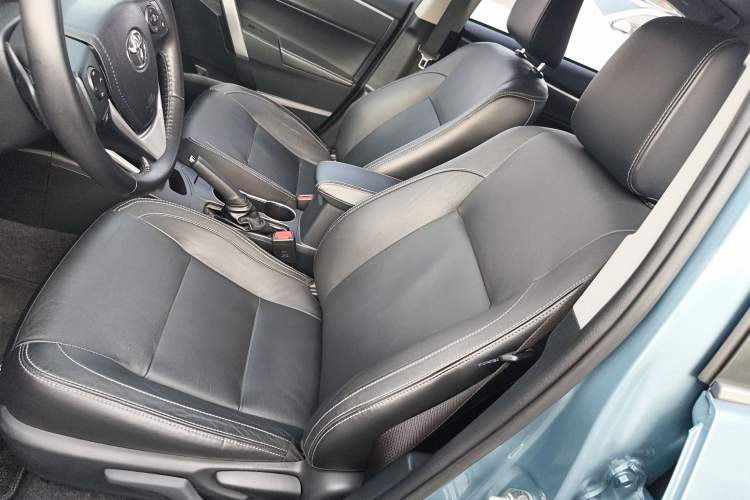 Used Toyota Corolla 2017 Revised Dual-Engine 1.8L E-CVT Elite Edition